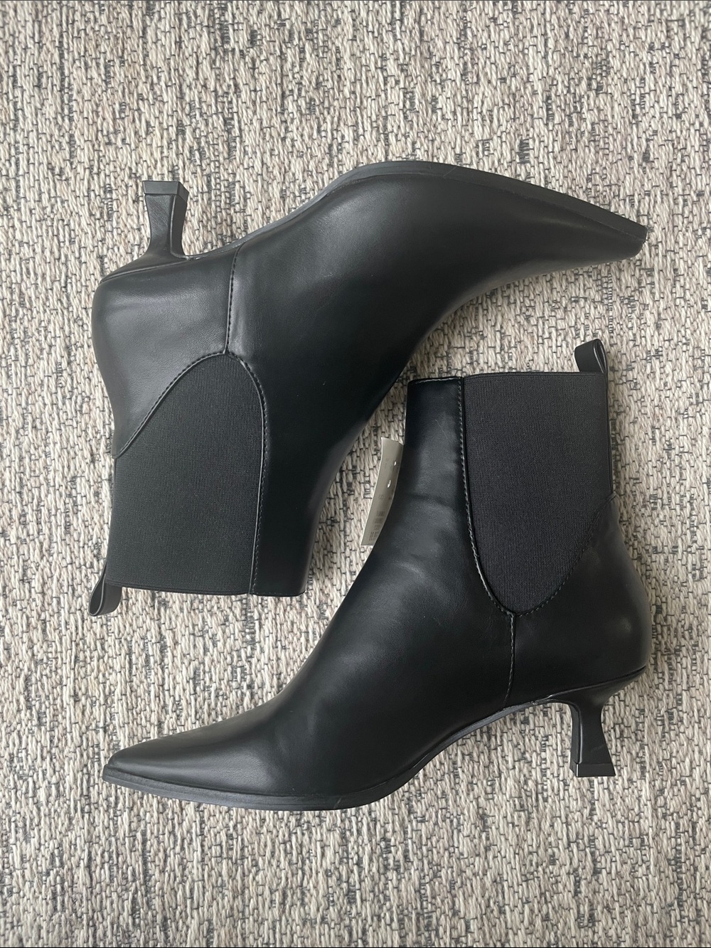 Nwt Chinese Laundry Kitten Heel Ankle Boots